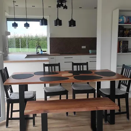 بيت للعطل Polny