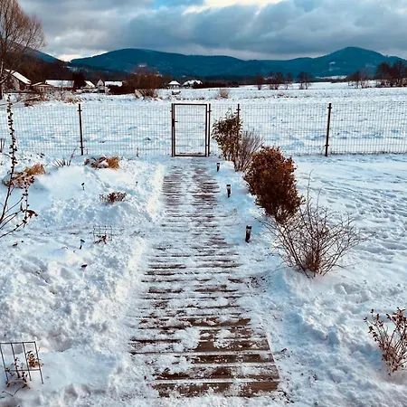 بيت للعطل Polny بستشستا كلودزكا